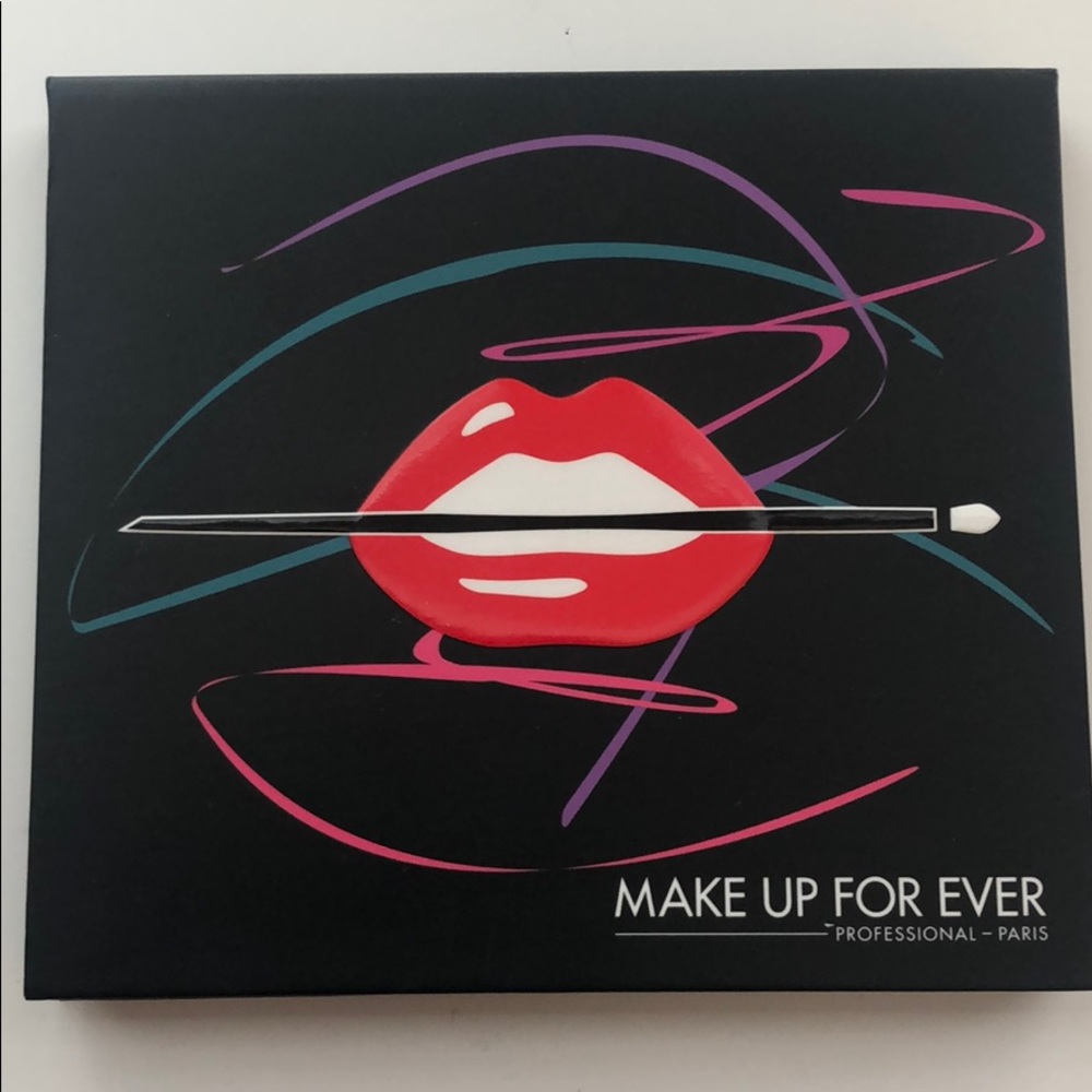 MakeUp ForEver - Picture 2 of 3